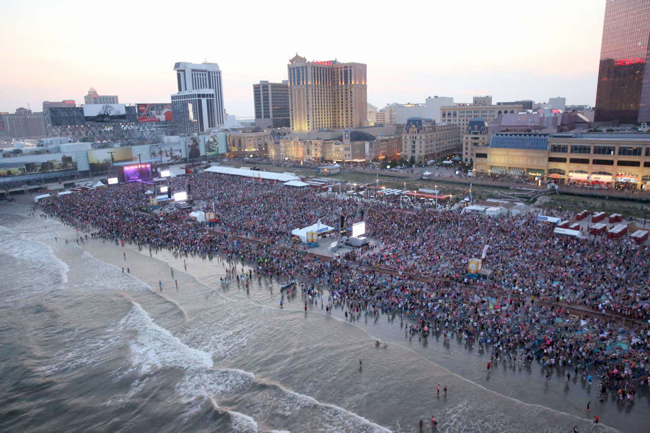 Pink Beach Concert